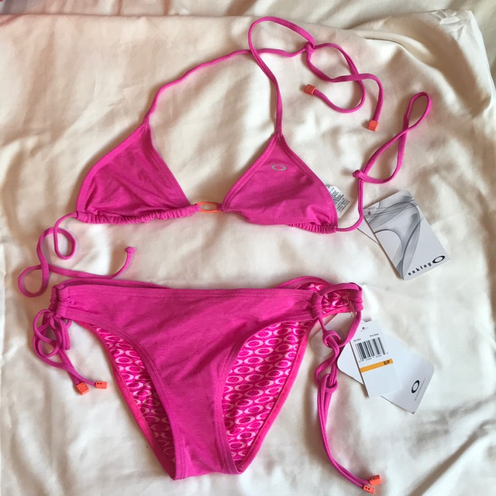 Oakley swimsuit/bikini